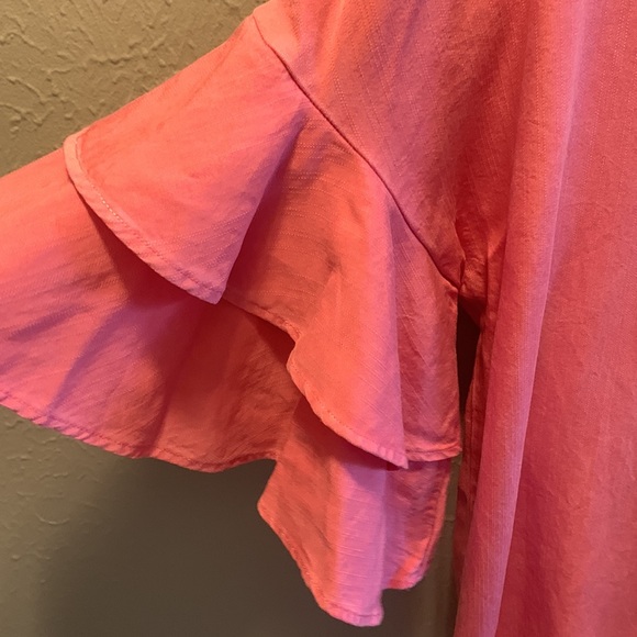 Love 8 Top Blouse Pink Bell Sleeve with Ruffles Women’s Sz Large - Picture 4 of 8